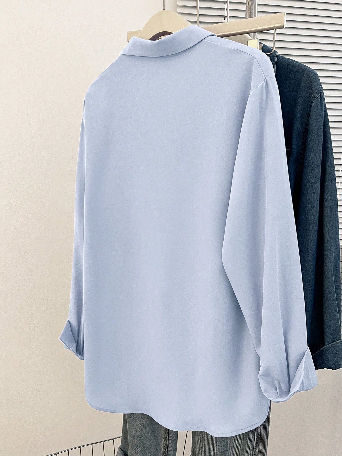 CHIC SOLID BLOUSE