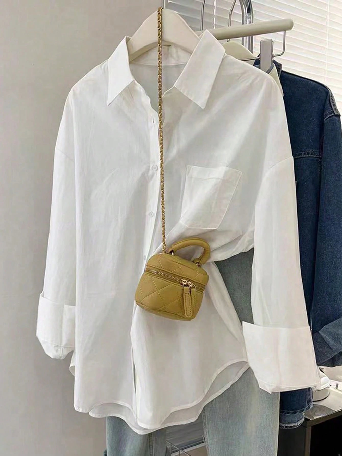 CHIC SOLID BLOUSE