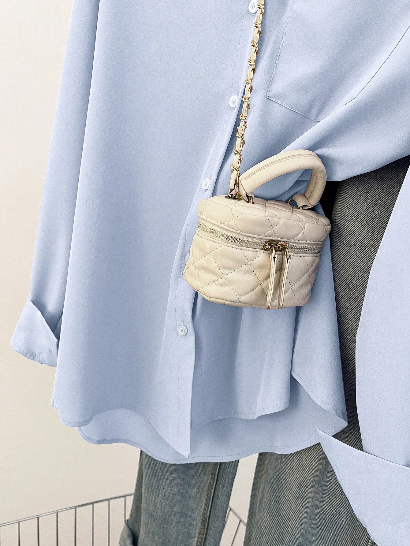 CHIC SOLID BLOUSE