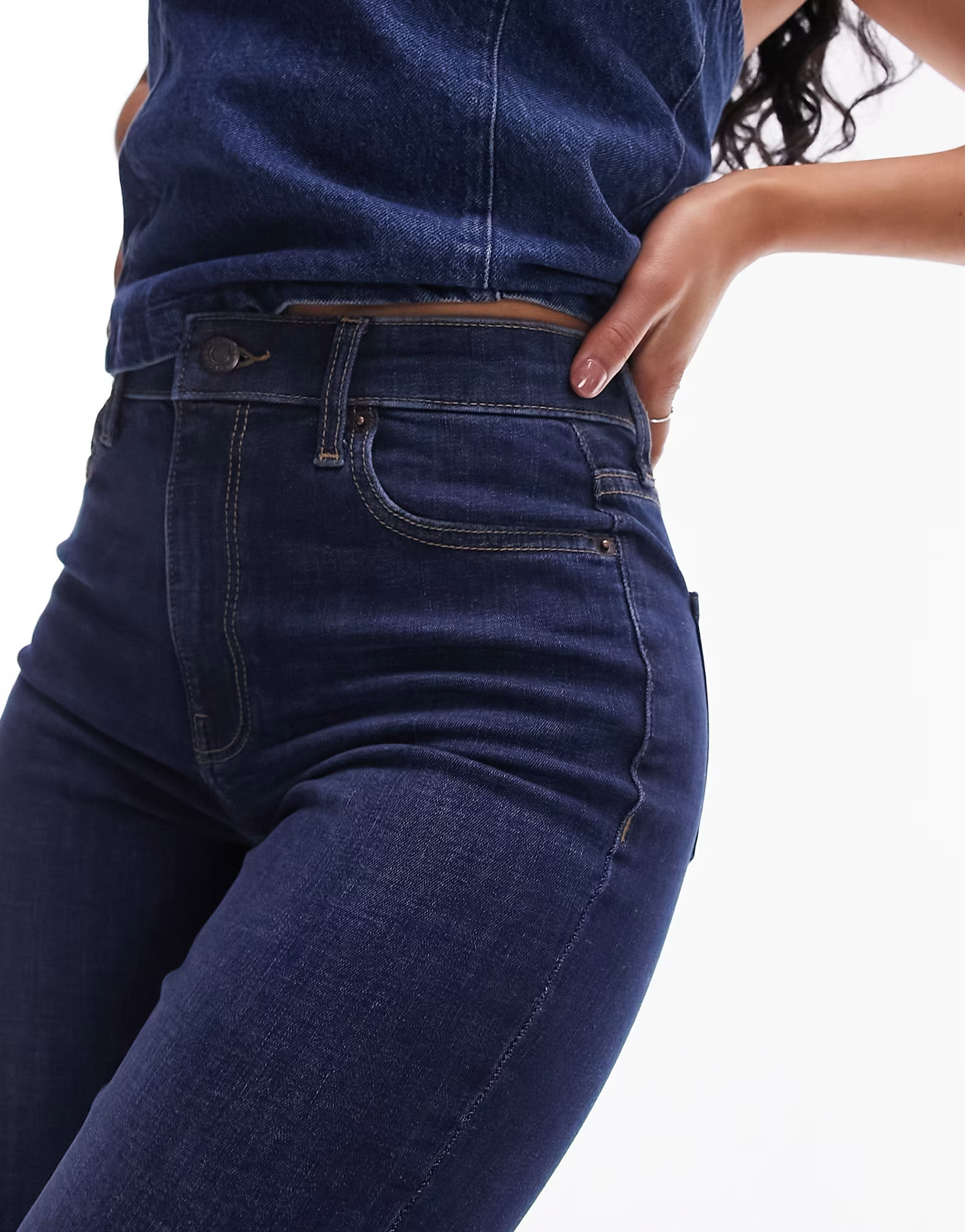 VELYN Hourglass Flare Jeans