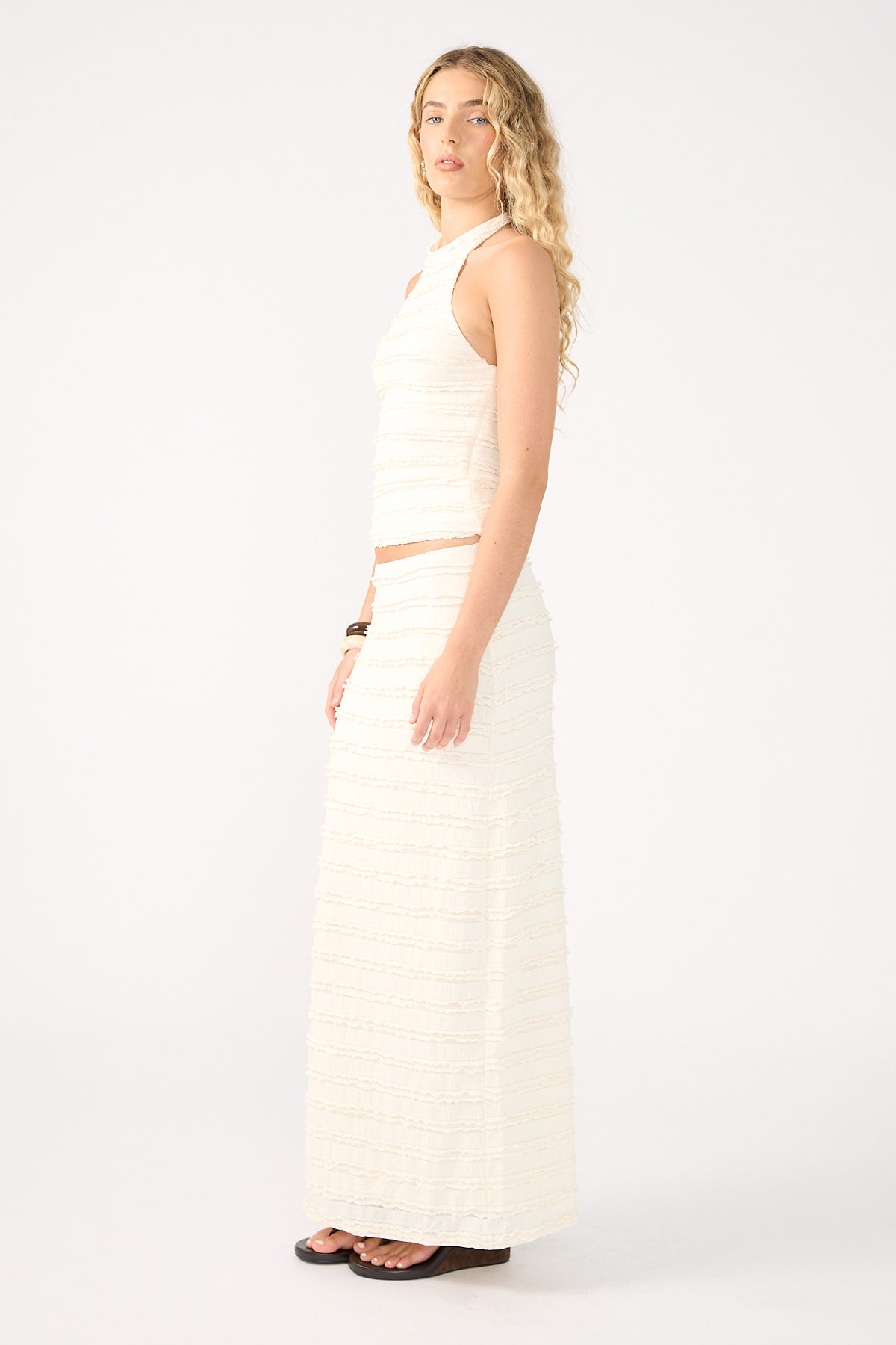 Frilly Astra Set – Cream