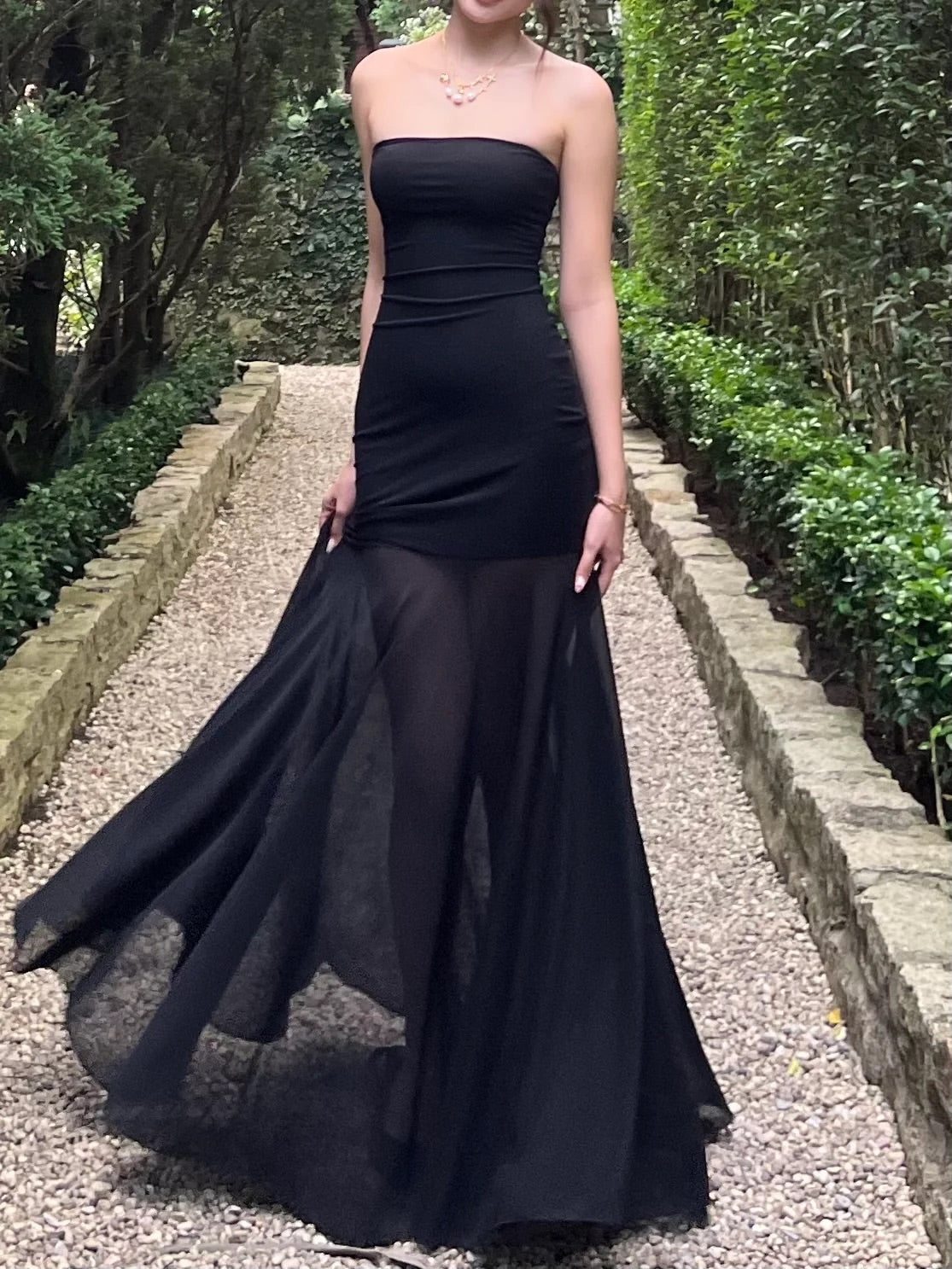 FLOWY MESH DRESS