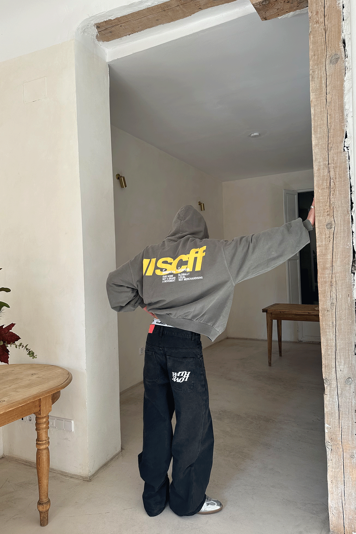 SCUFFERS GLOBALLY HOODIE